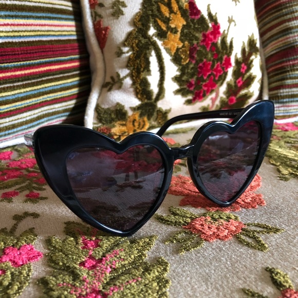 Saint Laurent Accessories - SAINT LAURENT  HEART SUNGLASSES